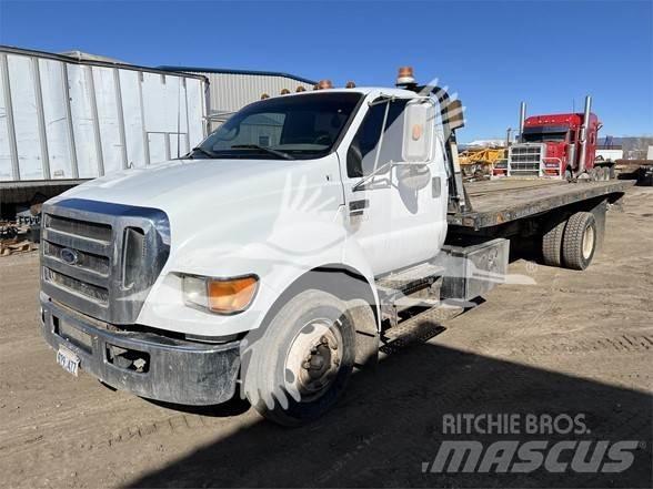 Ford F650 شاحنات مسطحة/مفصلية الجوانب