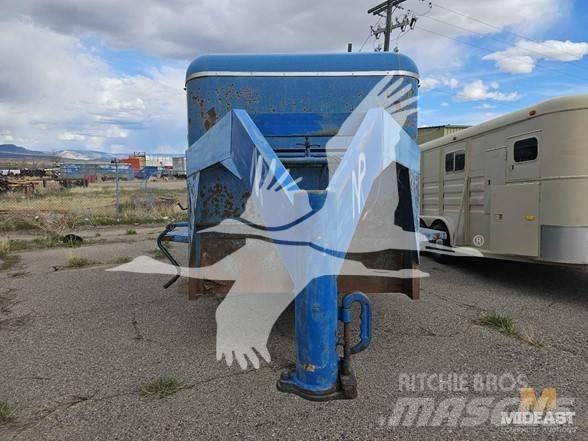  HORSE TRAILER أخرى