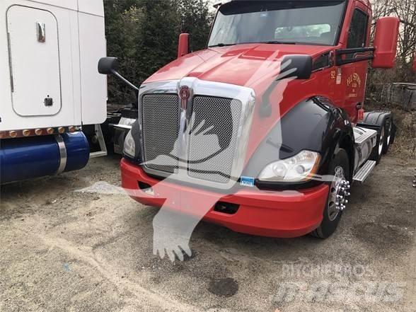 Kenworth T680 وحدات الجر