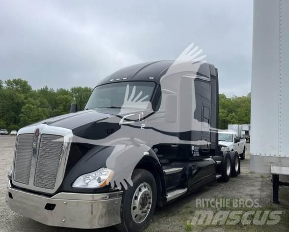 Kenworth T680 وحدات الجر