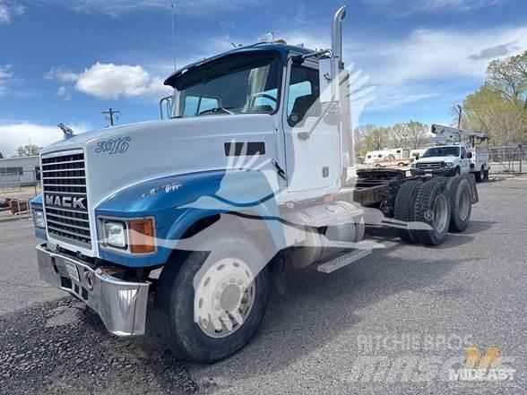 Mack CH613 وحدات الجر