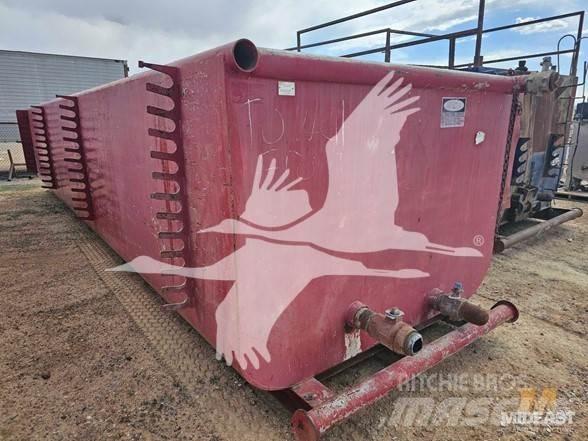  MUD TANK أخرى