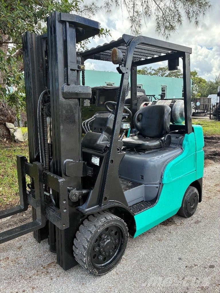 Mitsubishi FGC 25 N شاحنات ذات رافعات شوكية - أخرى