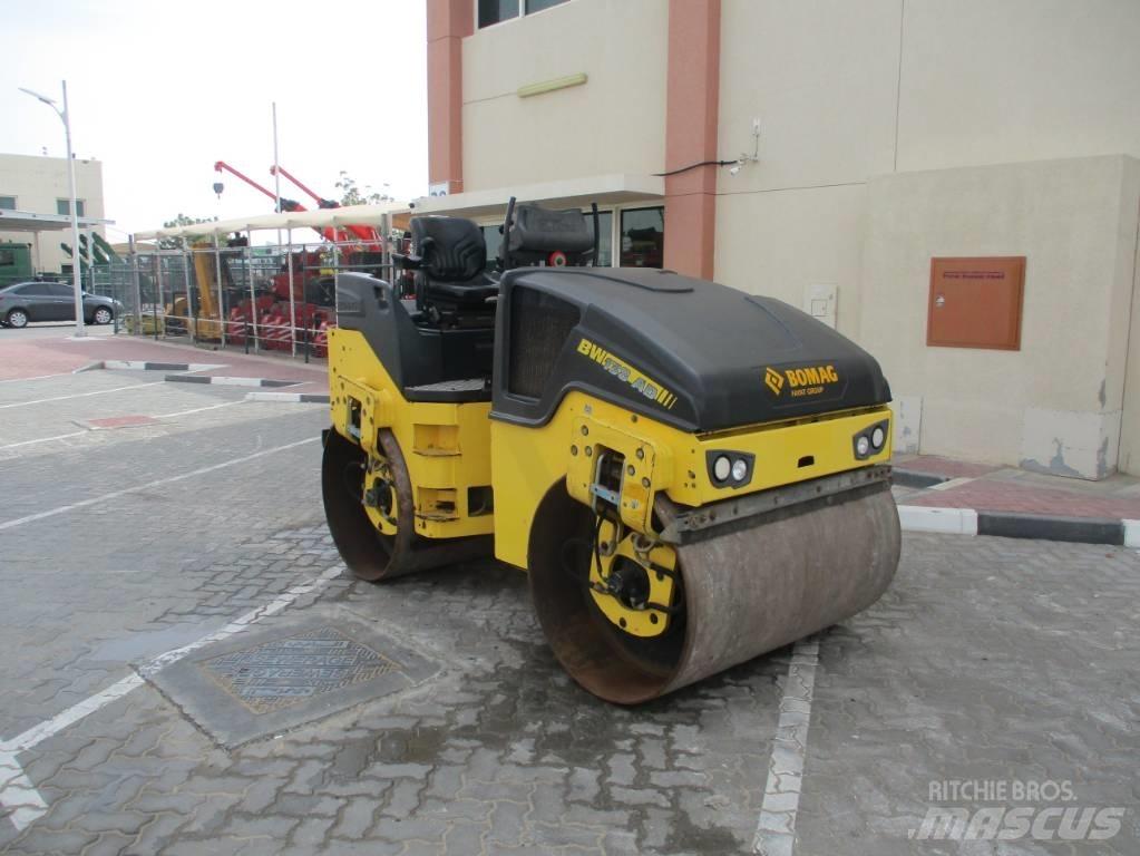 Bomag BW 138 AD-5 مداحل ثنائية الاسطوانة
