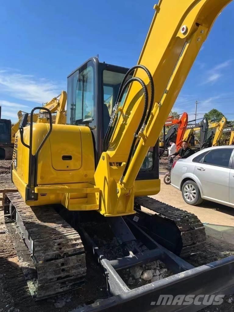 Komatsu PC 56 حفارات صغيرة أقل من 7 طن (حفارات صغيرة)