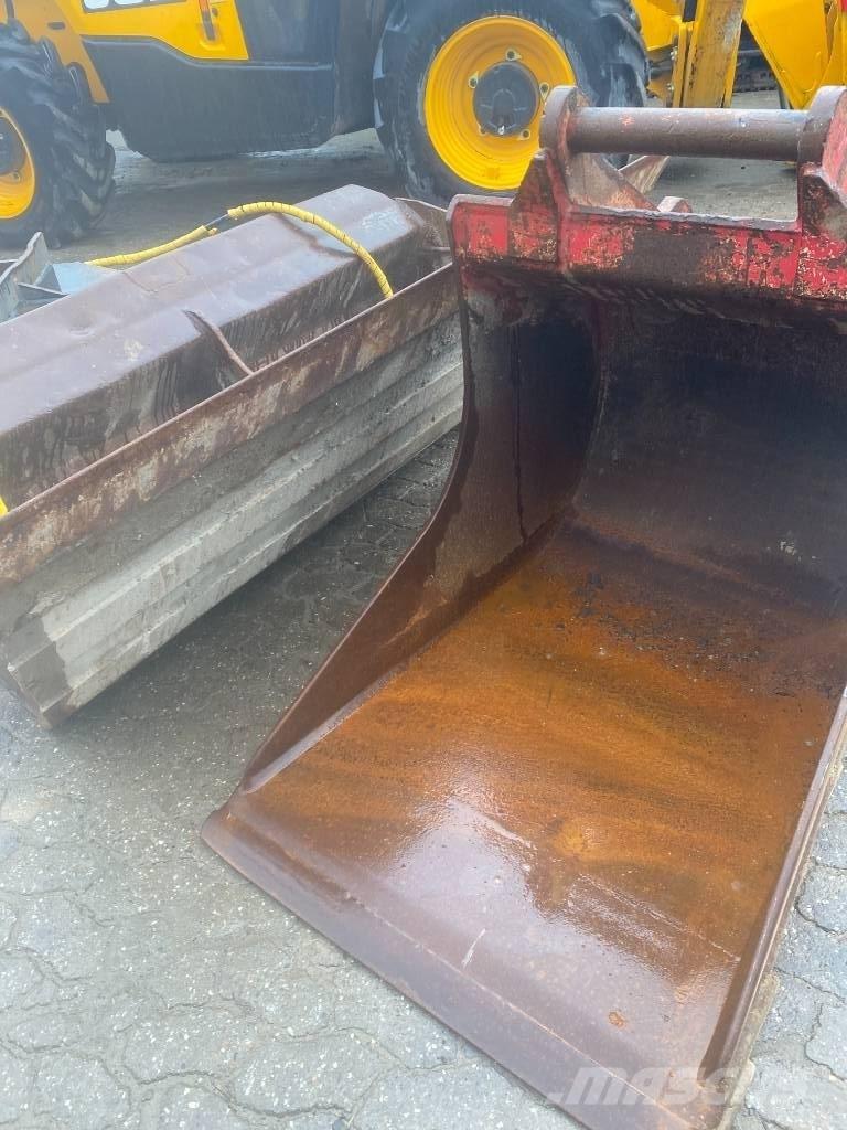 Wacker Neuson ET 145 حفارات زحافة