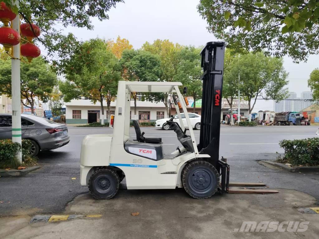 TCM 3t شاحنات الديزل