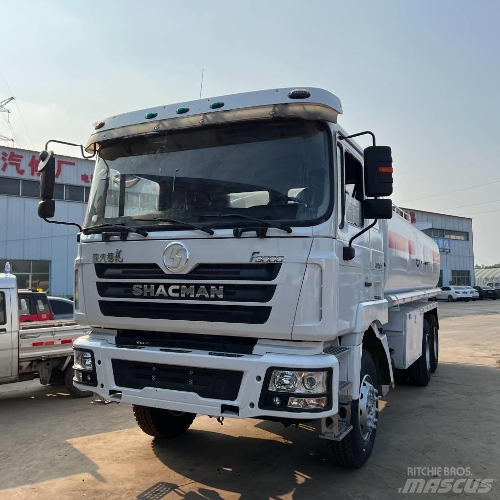 Shacman F3000 6X4 صهاريج مياه