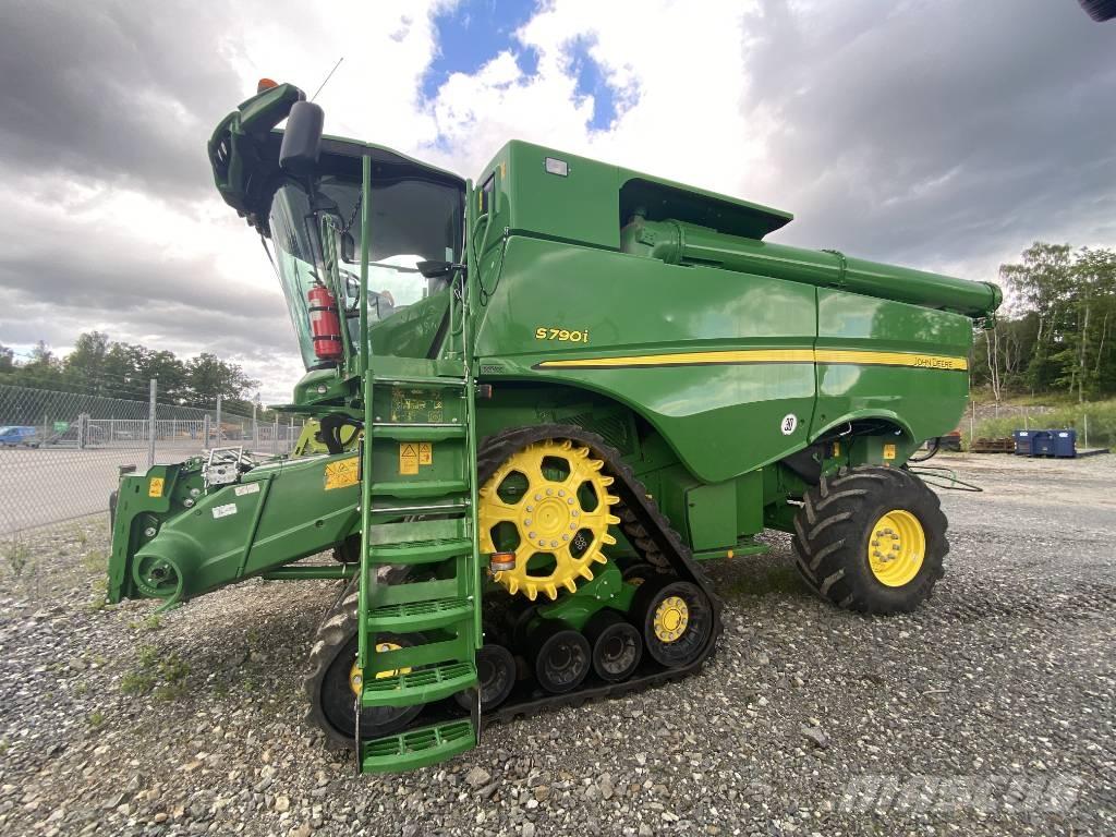 John Deere S790i حصادات