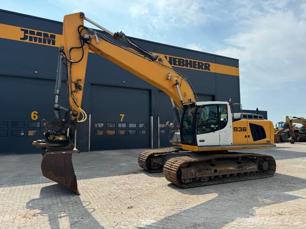 Liebherr R936 LC حفارات زحافة