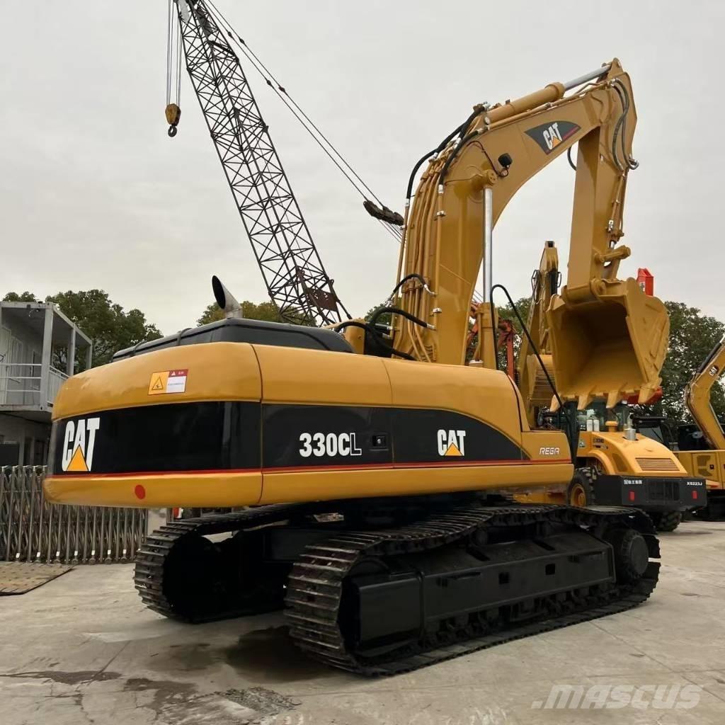CAT 330 C حفارات زحافة