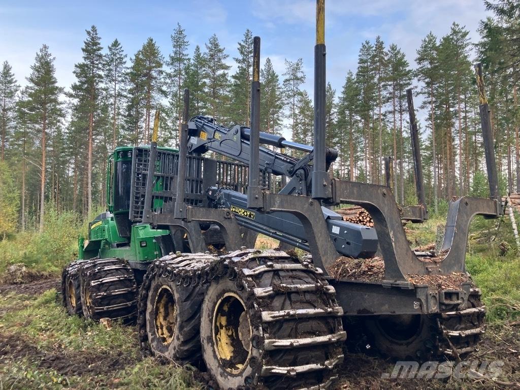 John Deere 1210G شاحنات