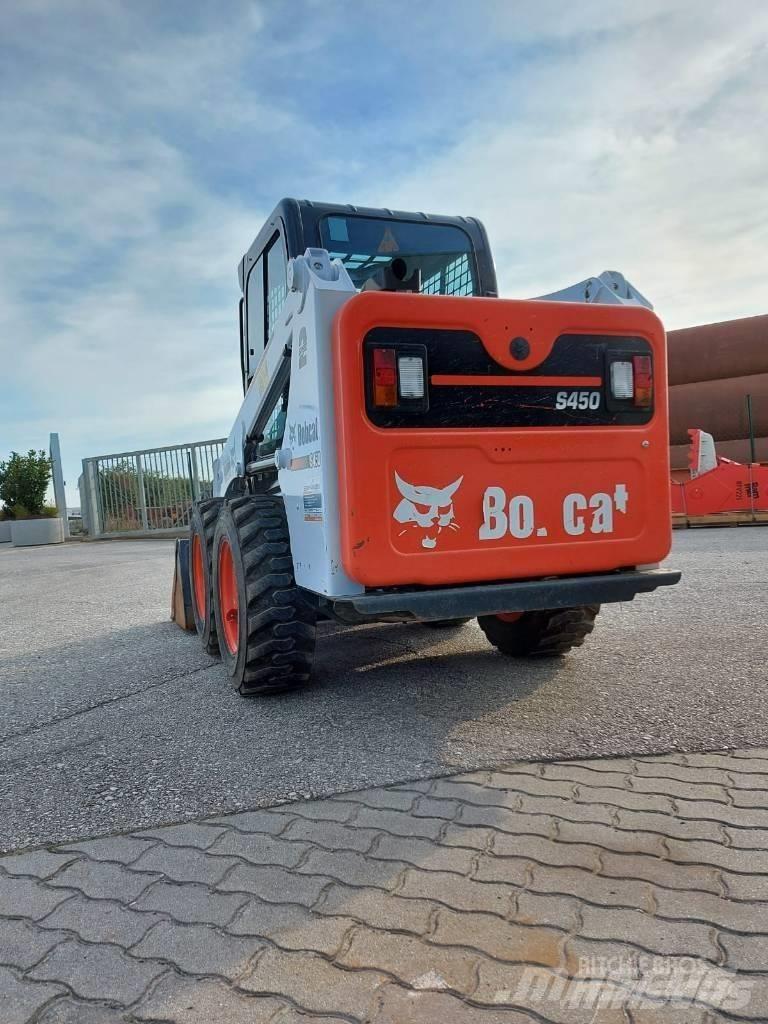 Bobcat S 450 لوادر انزلاقية التوجيه