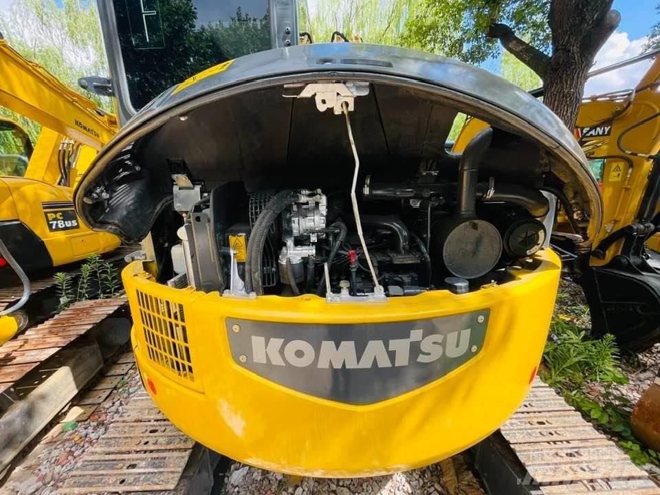 Komatsu PC78US-11 حفارات وسط 7 طن - 12 طن