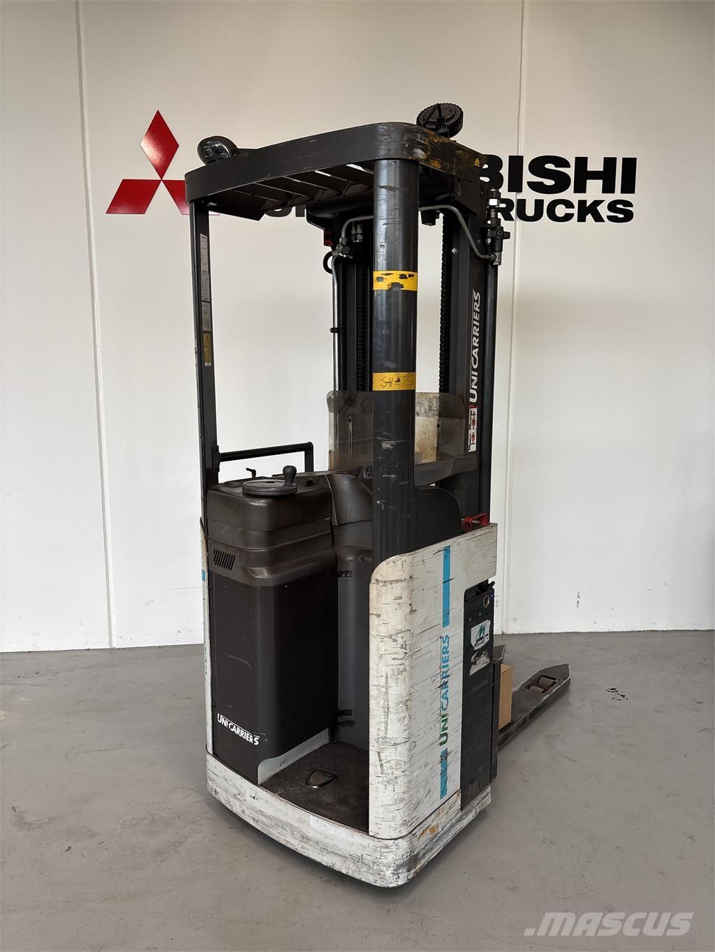 Atlet A160 شاحنات مناولة ذاتية الدفع