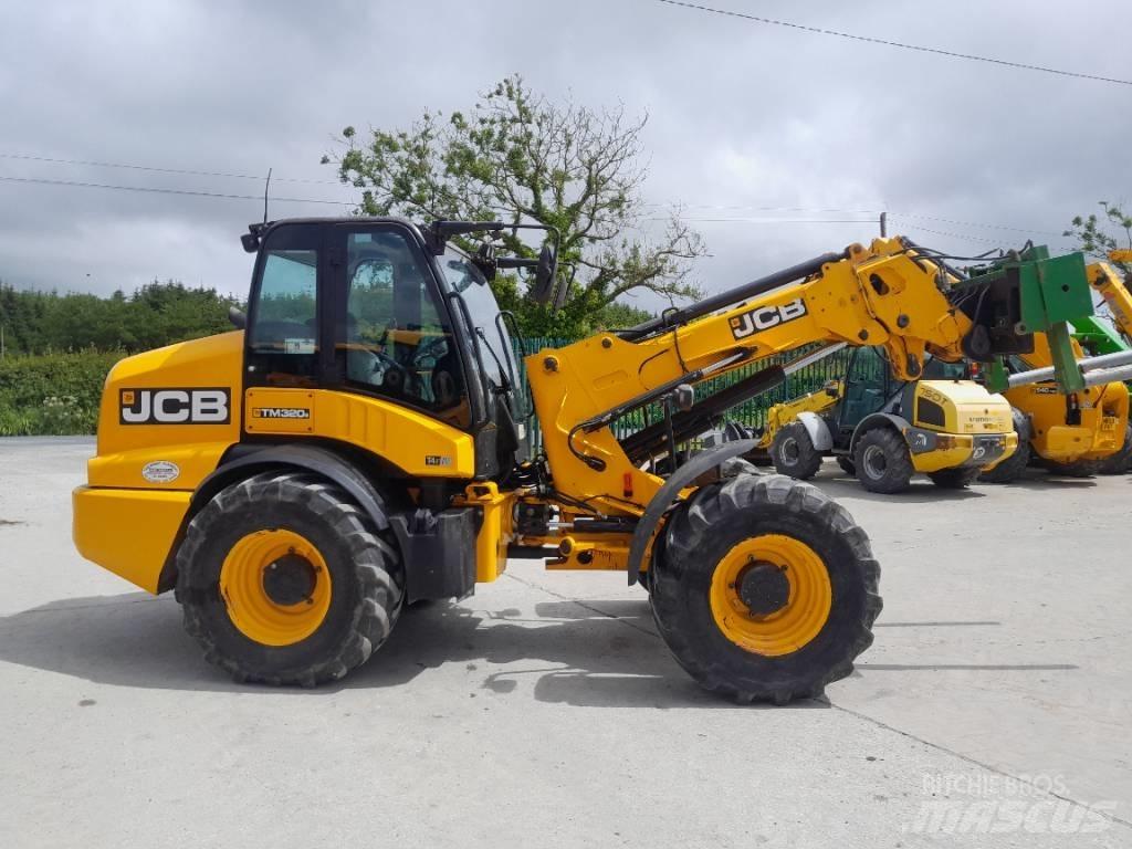 JCB TM 320 معدات مناولة لأغراض الزراعة