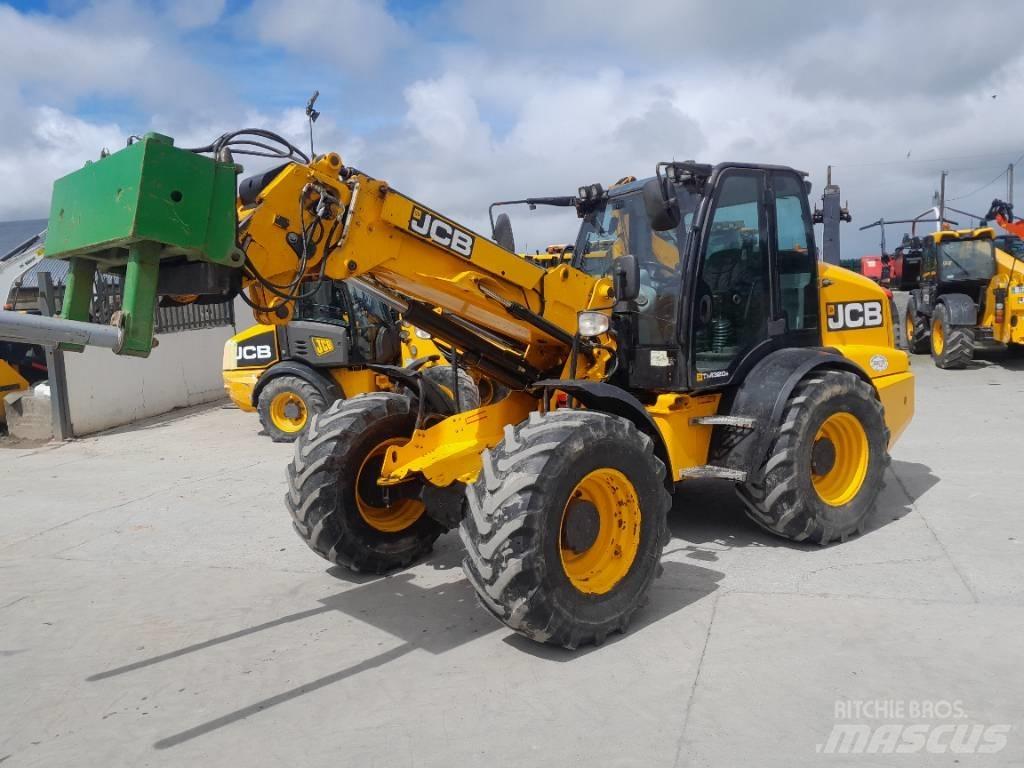 JCB TM 320 معدات مناولة لأغراض الزراعة