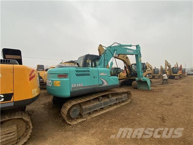 Kobelco SK 140 حفارات زحافة