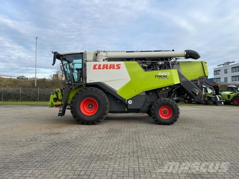CLAAS TRION 660 حصادات