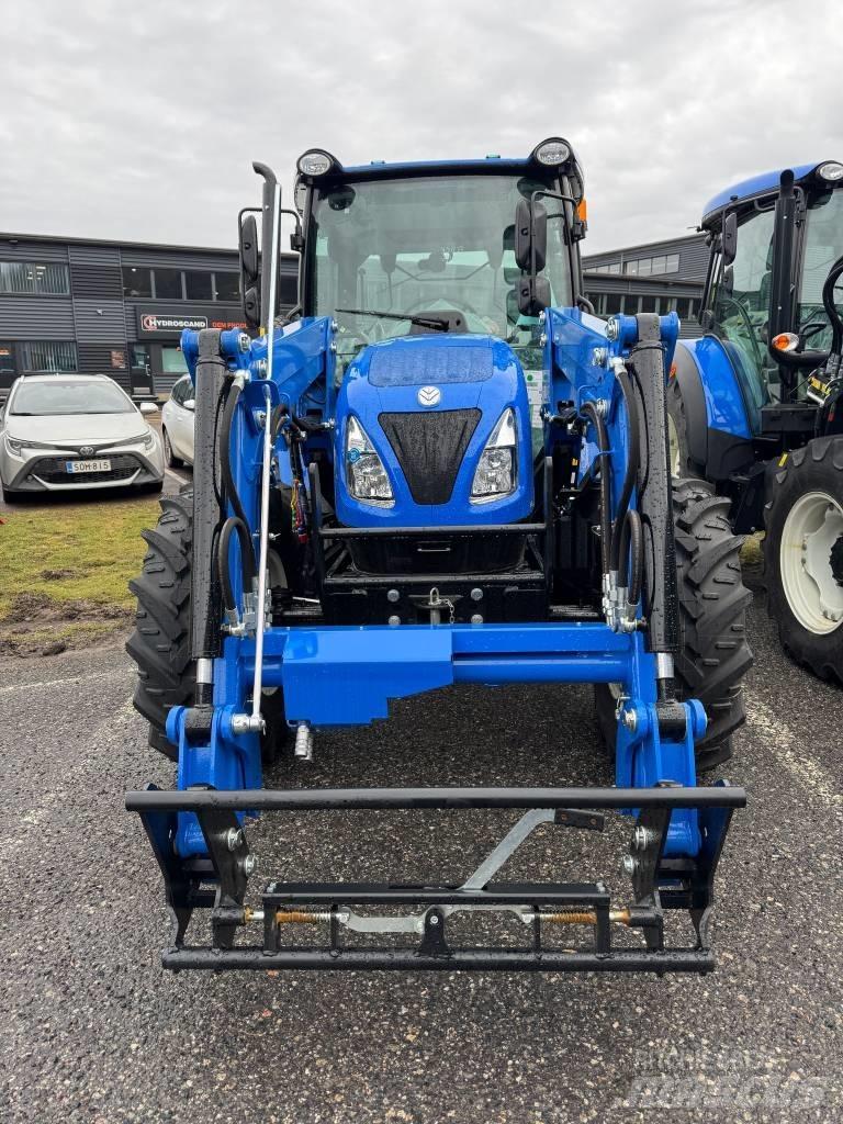 New Holland T 4.75 الجرارات