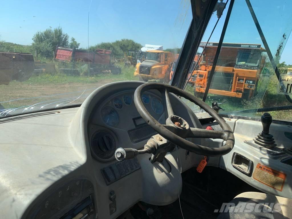 Terex TA 27 ساحبات مفصلية