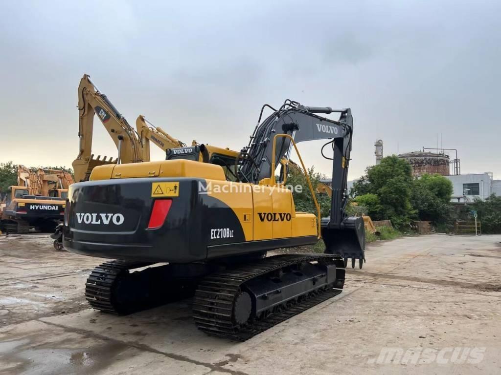 Volvo EC 210 B LC حفارات زحافة