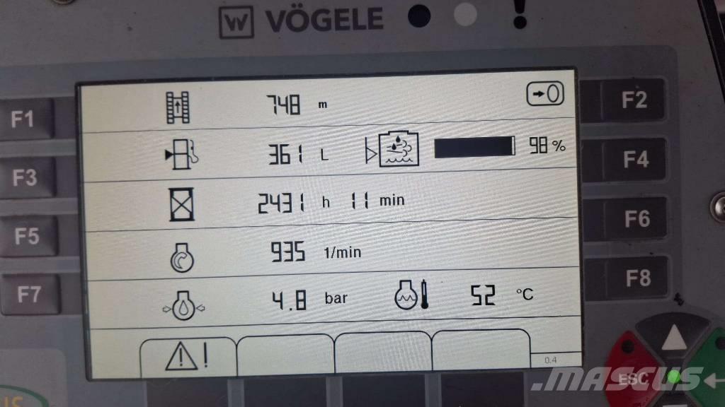 Vögele MT 3000-2i عربات نقل المواد