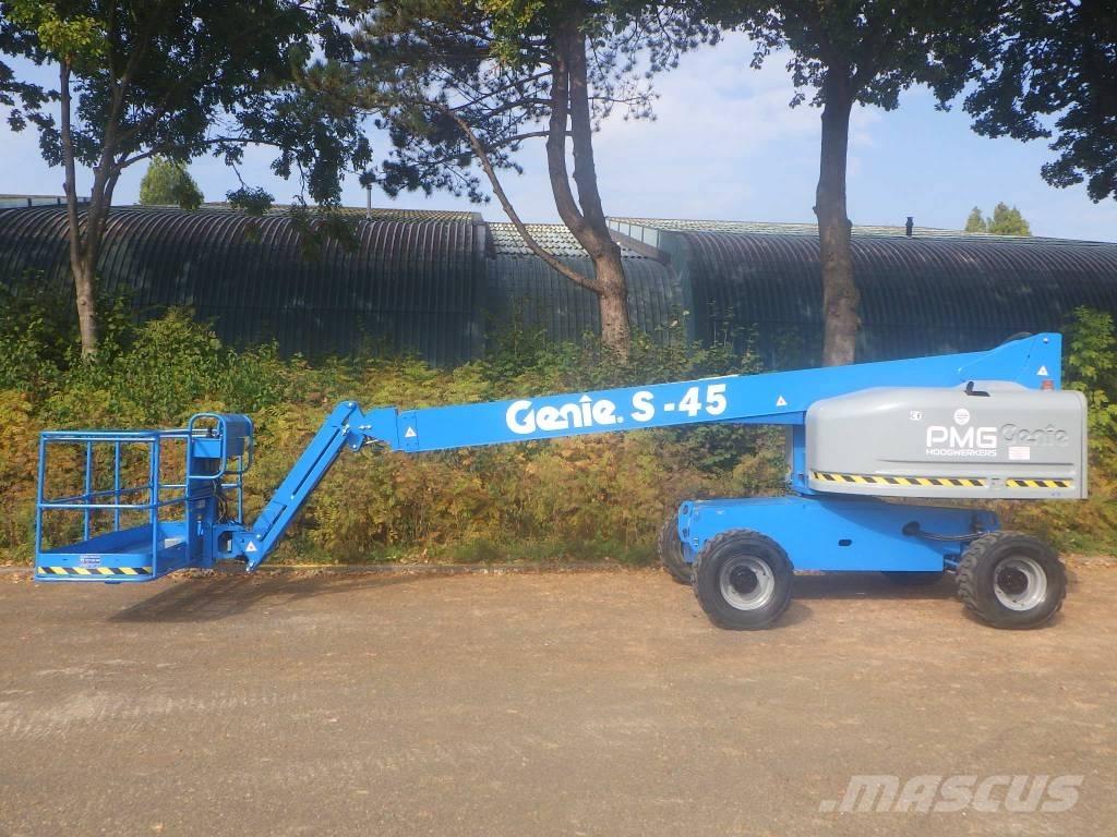 Genie S45 رافعات سلة تلسكوبية