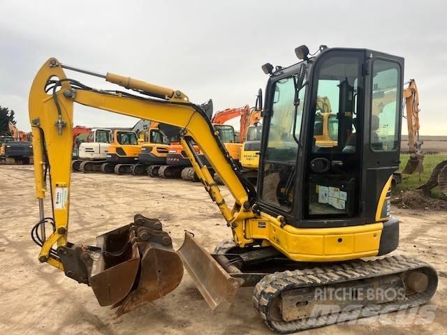 Komatsu PC 26 MR-3 حفارات صغيرة أقل من 7 طن (حفارات صغيرة)