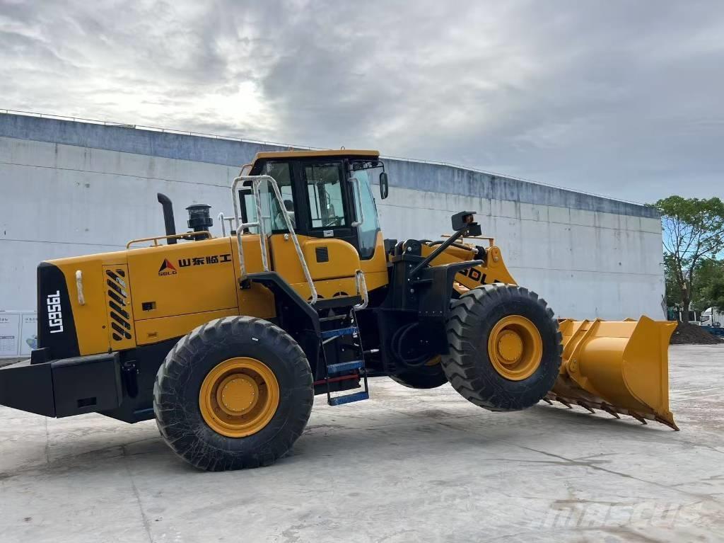 SDLG LG 956 L لوادر بعجل