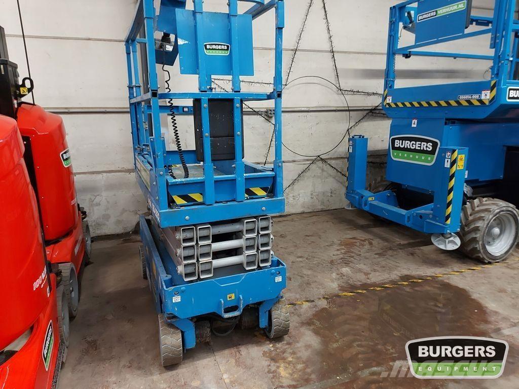 Genie GS1932 رافعات مقصية الشكل