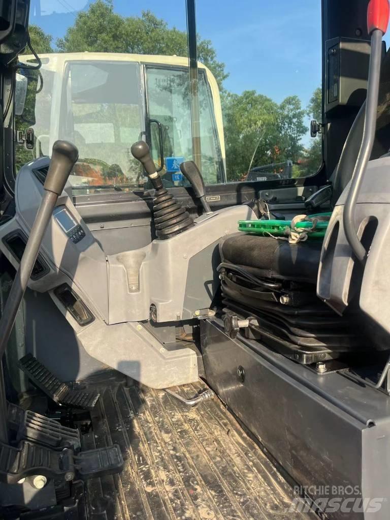 Kubota KX165-5 حفارات صغيرة أقل من 7 طن (حفارات صغيرة)