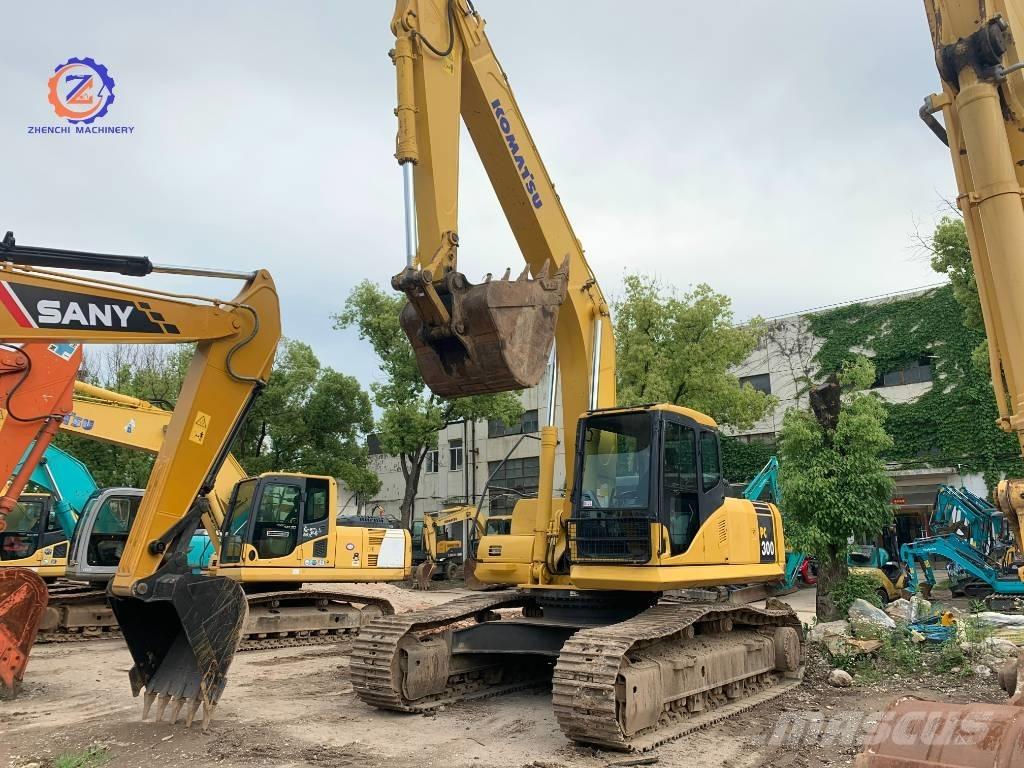 Komatsu PC 300 حفارات زحافة