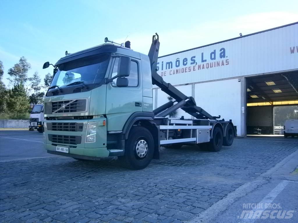 Volvo FM330 شاحنات الحاويات