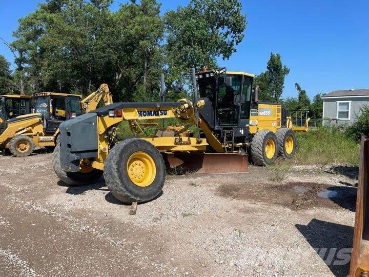 Komatsu GD 655-6 معدات تمهيد الطرق