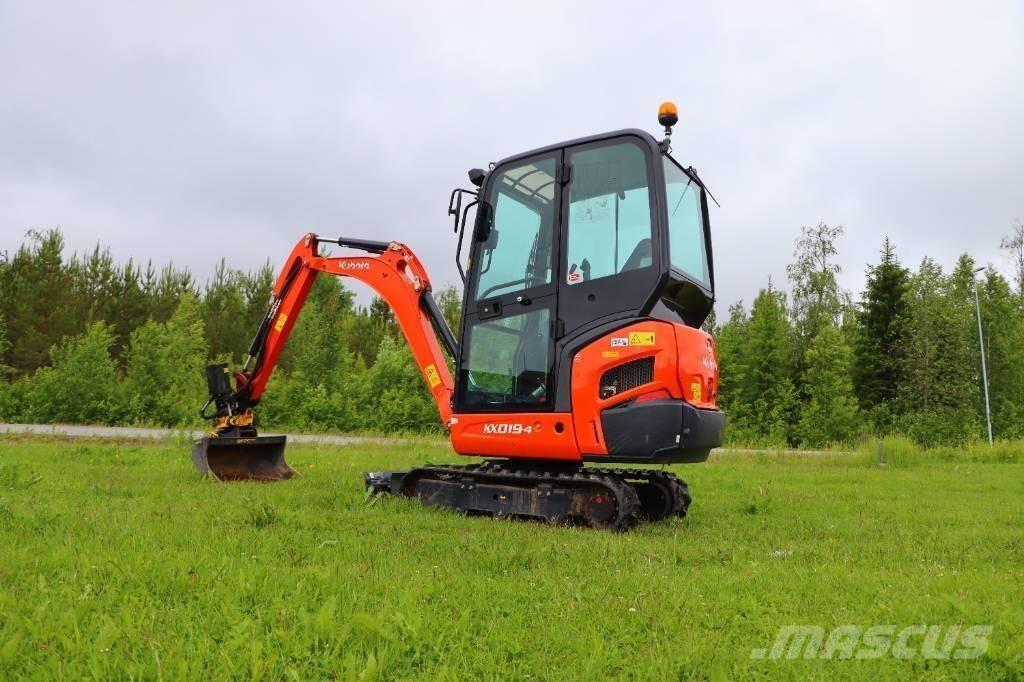 Kubota KX019-4 حفارات صغيرة أقل من 7 طن (حفارات صغيرة)