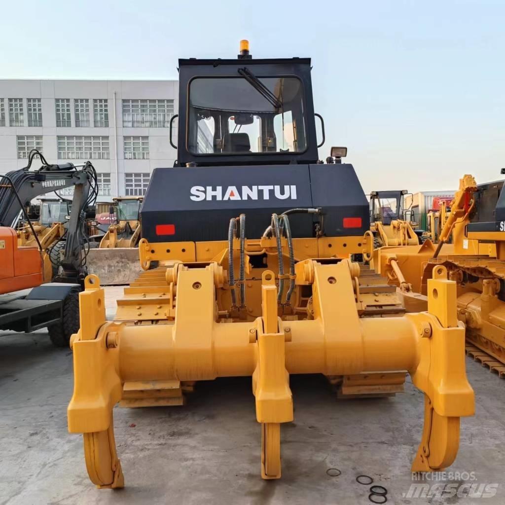 Shantui SD 22 بلدوزرات مجنزرة