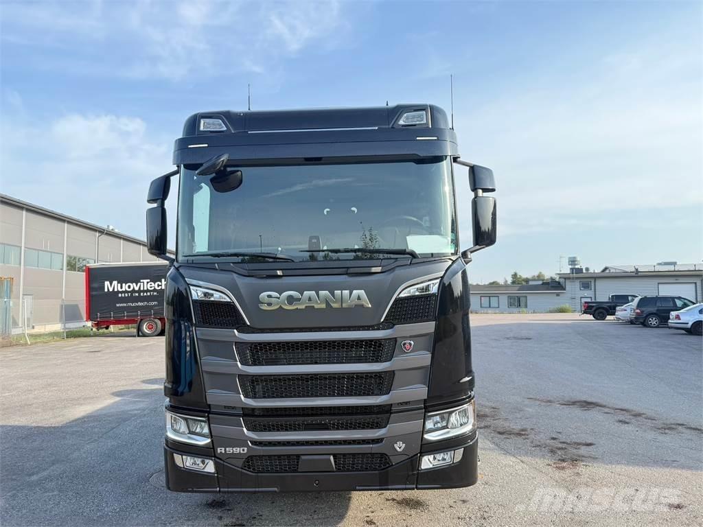 Scania R590 8x4 شاحنات الرافعات الخطافية