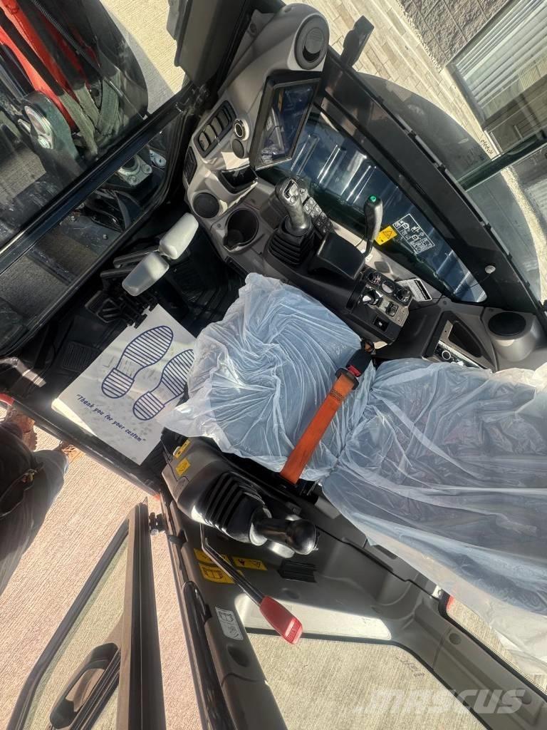 Kubota U 56-5 حفارات صغيرة أقل من 7 طن (حفارات صغيرة)
