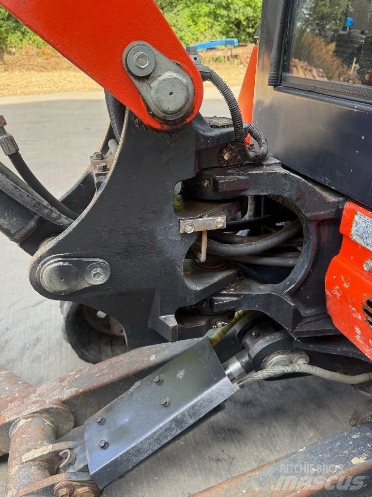 Kubota KX 71 حفارات صغيرة أقل من 7 طن (حفارات صغيرة)