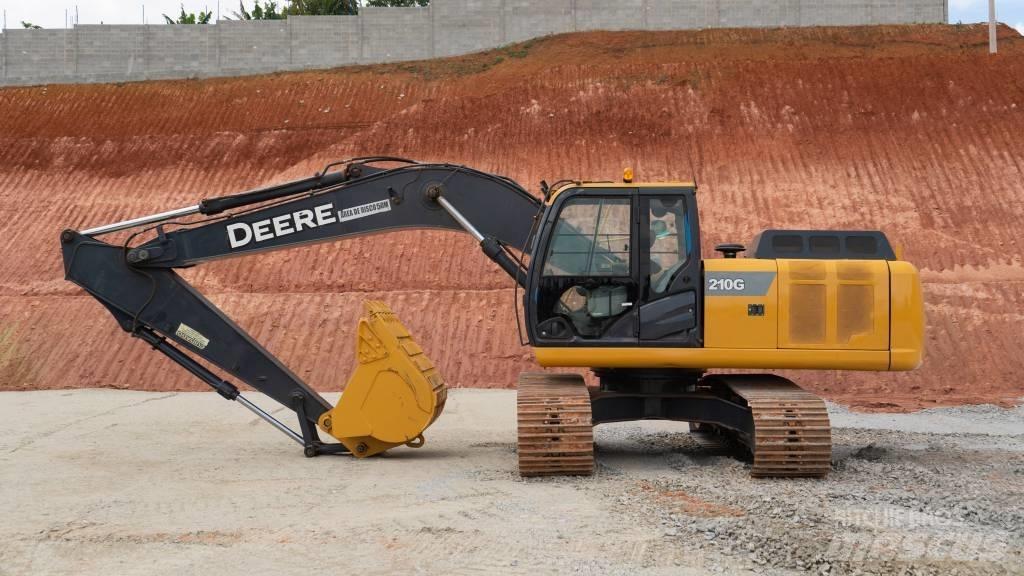 John Deere 210 G حفارات زحافة