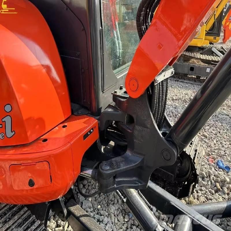 Kubota 163 حفارات زحافة