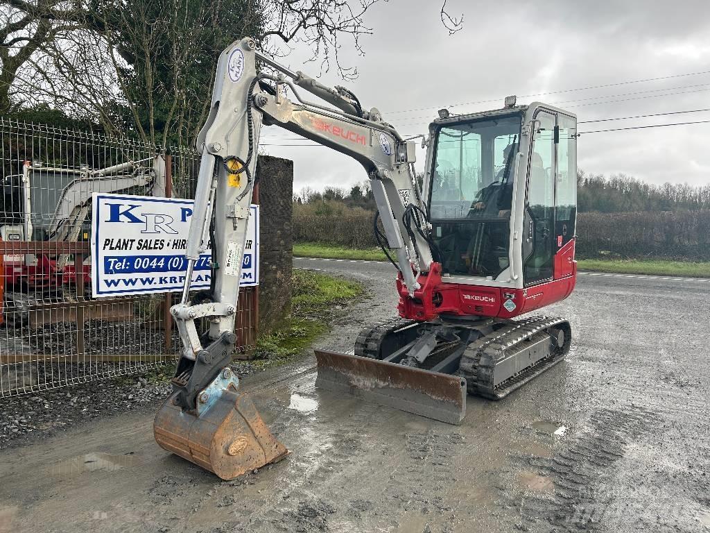 Takeuchi TB 230 حفارات صغيرة أقل من 7 طن (حفارات صغيرة)