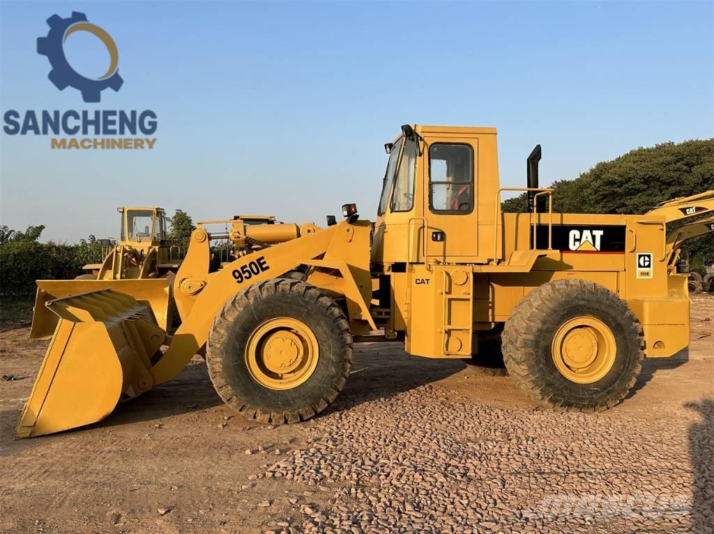 CAT 950 E لوادر بعجل