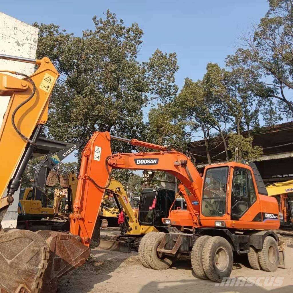 Doosan DH150W-7 حفارات بعجل