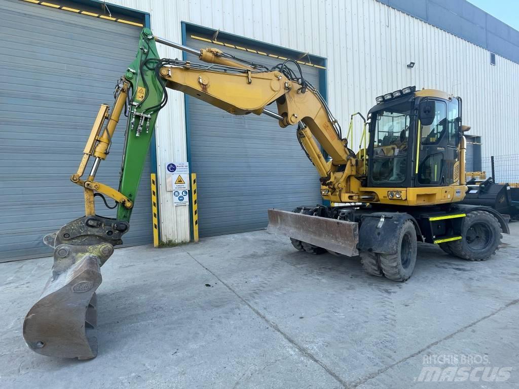 Komatsu PW118-11 حفارات بعجل