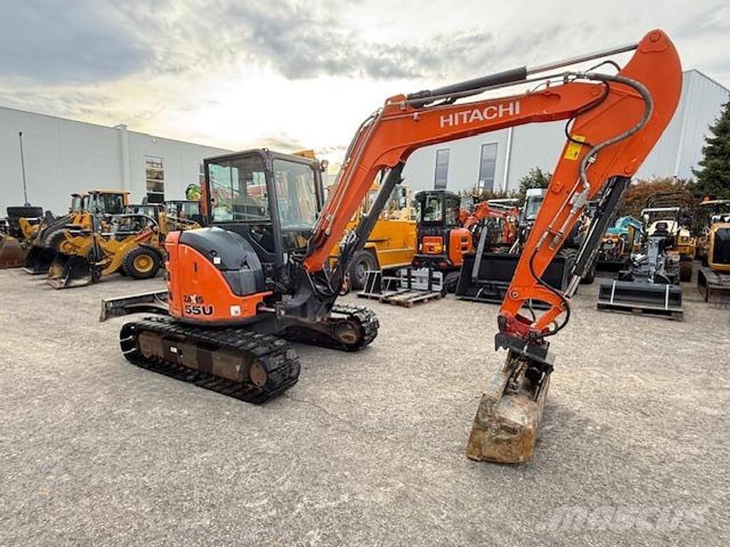 Hitachi ZX 55 U-5A حفارات صغيرة أقل من 7 طن (حفارات صغيرة)