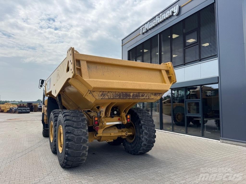 CAT 730 ساحبات مفصلية