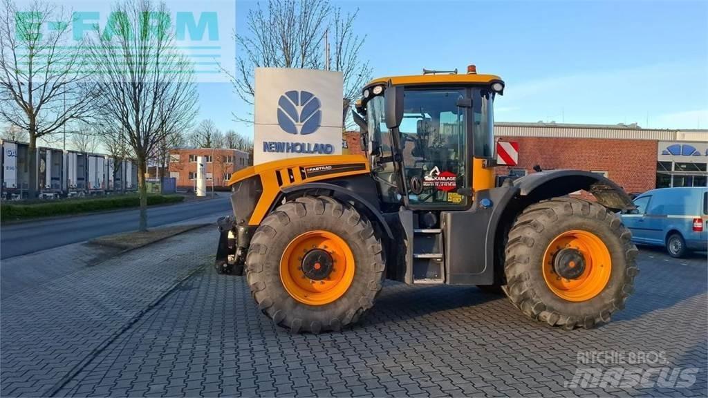 JCB 4220 fastrac الجرارات