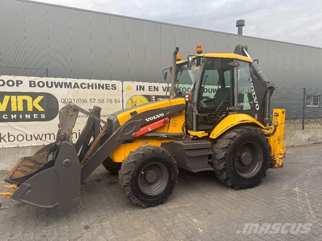 Volvo BL 71 لوادر ذات جرافات عكسية